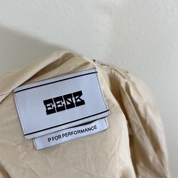 Eenk POUPEE Shirred Collarless Ivory Jacket with detachable sleeves - Picture 14 of 15